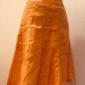 H & M skirt size 6. NOT FOR SALE